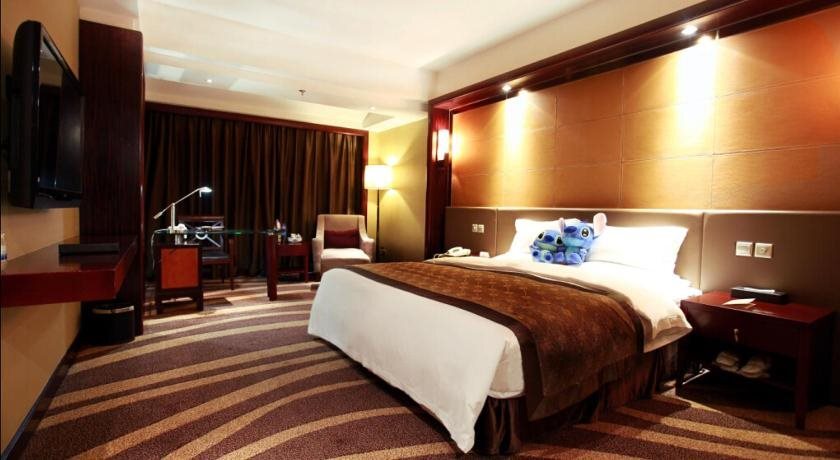 Чунцин: Chongqing Empark Grand Hotel