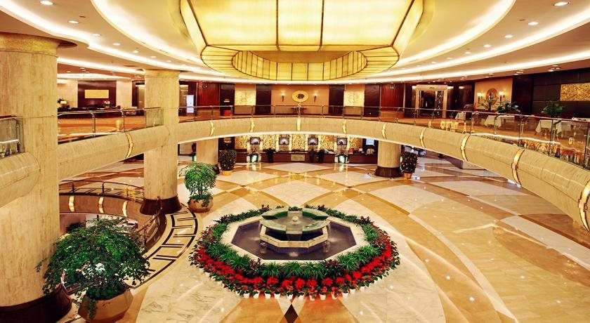 Чунцин: Chongqing Empark Grand Hotel