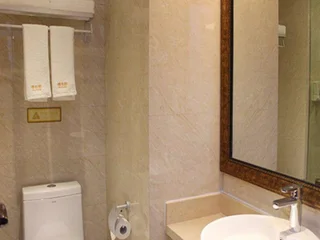 Ичан: Yichang Vienna Hotel Wanda Branch