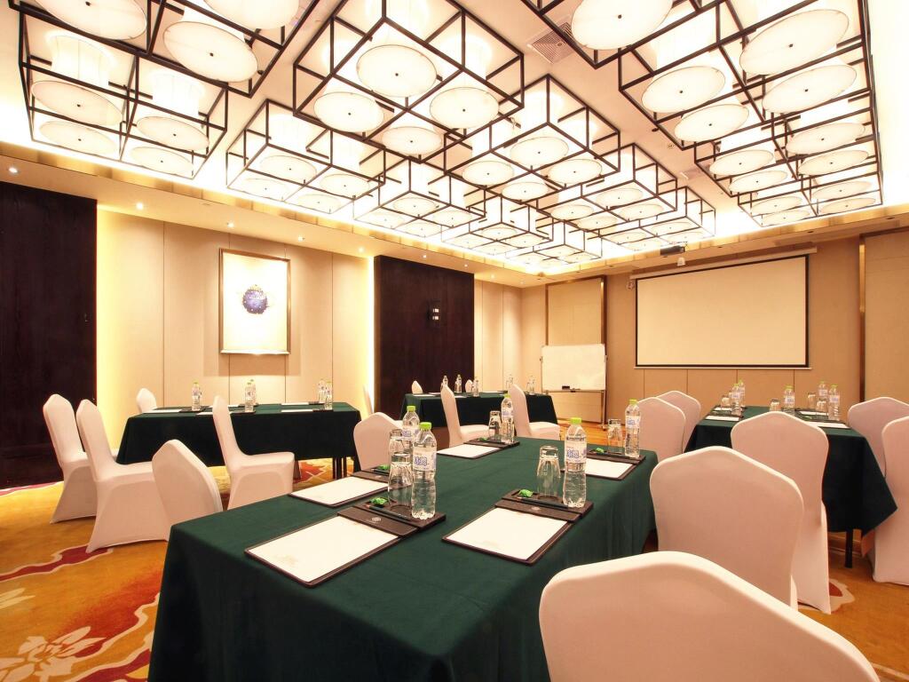 Гуйлинь: Guilin Exhibition International Boutique Hotel