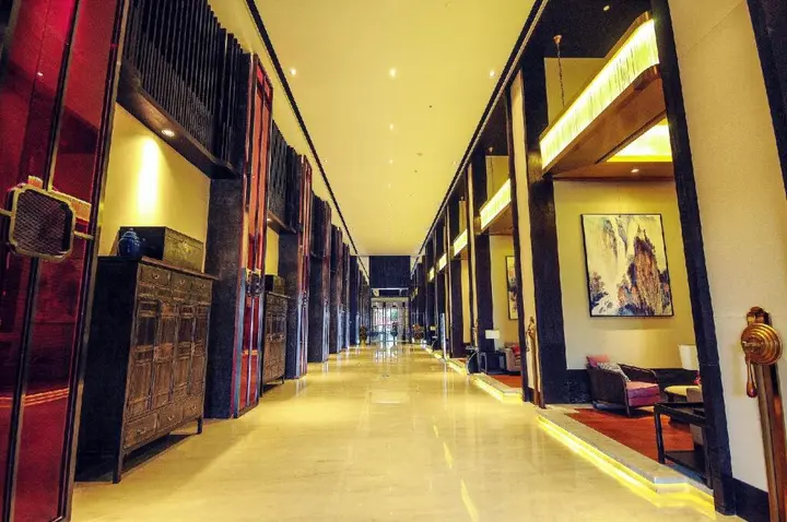 Гуйлинь: Guilin Exhibition International Boutique Hotel