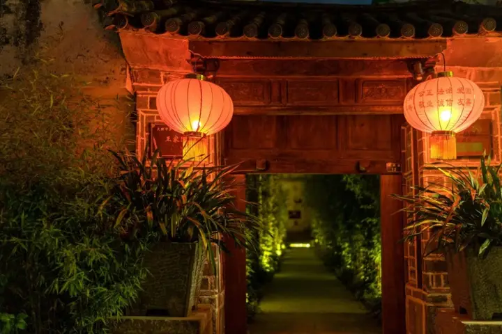 Dali Old Courtyard-Style Boutique Hotel — фото 4
