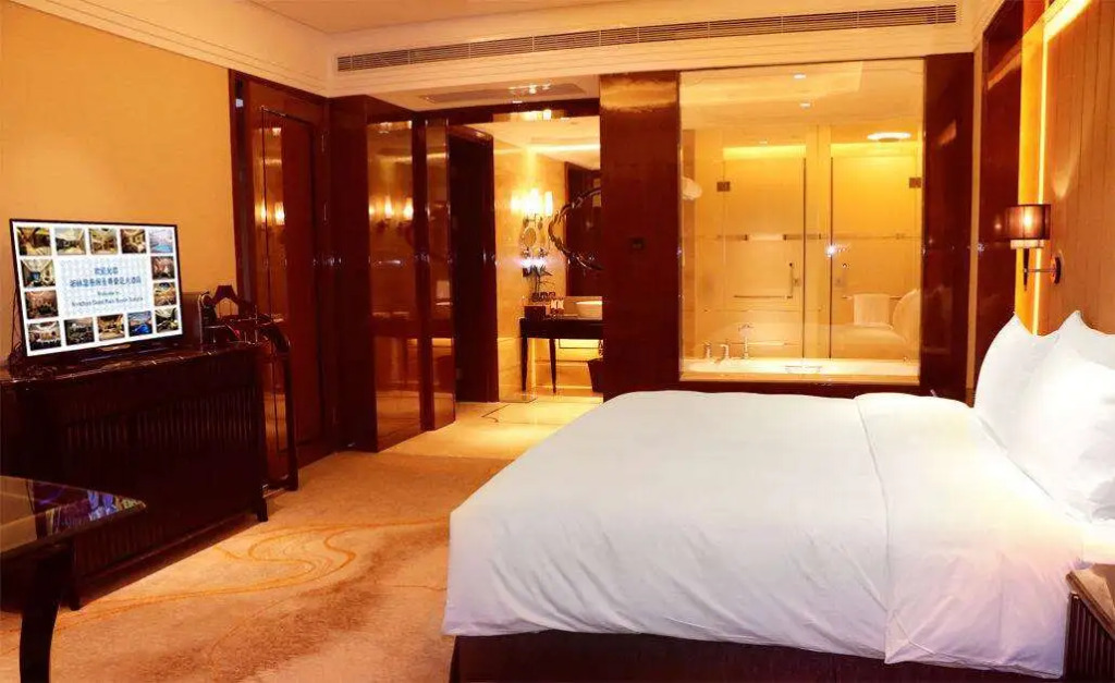 Шаоян: Wyndham Grand Plaza Royale Xianglin Shaoyang