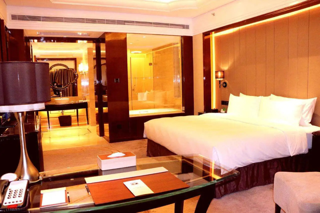 Шаоян: Wyndham Grand Plaza Royale Xianglin Shaoyang