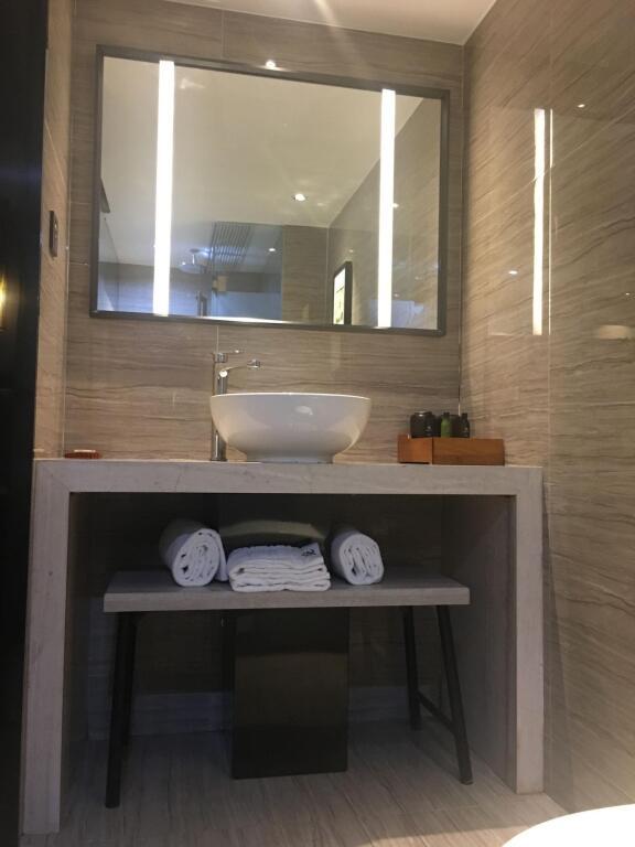 Шэньчжэнь: Relax Season Hotel Dongmen