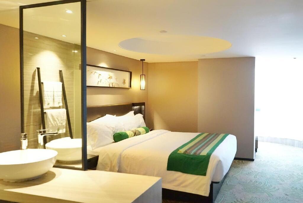 Шэньчжэнь: Relax Season Hotel Dongmen