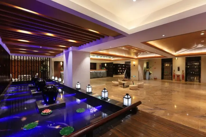 Шэньчжэнь: Relax Season Hotel Dongmen