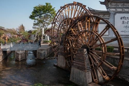 Лицзян: Bushe Jingpin Holiday Hotel