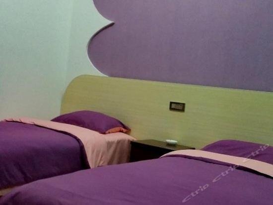 Вэйнань: Huayin Lotto Hostel