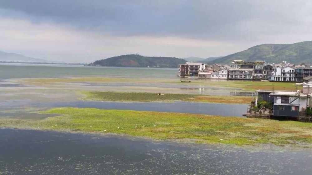 Дали: Bonum Lakeside Boutique Hotel