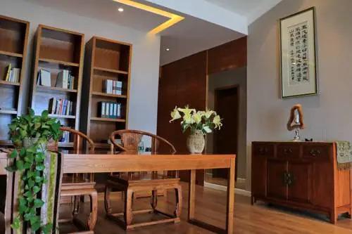 Дали: Bonum Lakeside Boutique Hotel