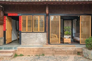 Дали: Dali Shaxi Qing Jing Courtyard