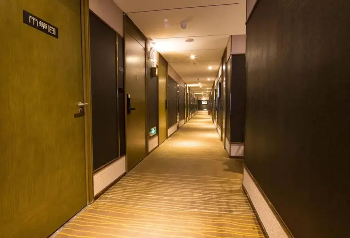 Шэньчжэнь: Insail Hotel Shenzhen Railway Station Branch