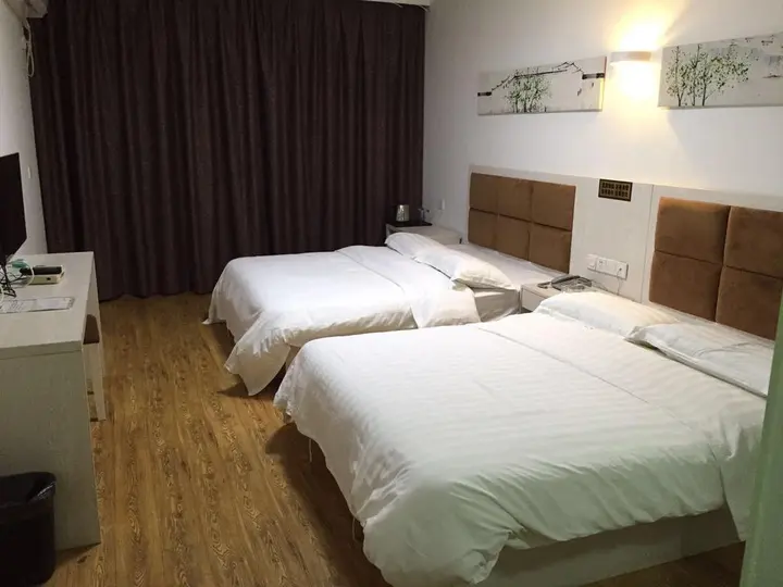 Ухань: Baiying Fanrui Hotel