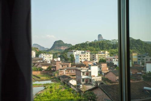 Шаогуань: Danxia Mountain Danxia Story Inn