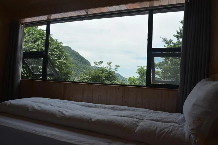 Шиянь: You Jian Inn