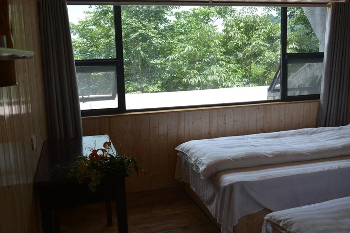 Шиянь: You Jian Inn
