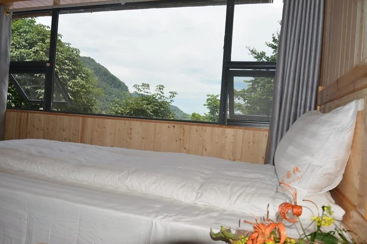 Шиянь: You Jian Inn