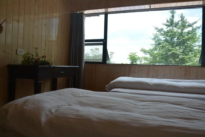 Шиянь: You Jian Inn
