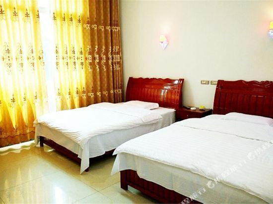 Ибинь: Lv Zhu Yuan Inn