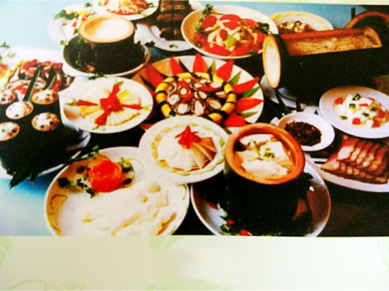 Ибинь: Lv Zhu Yuan Inn