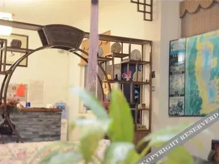 Дали: Yun Yu Inn