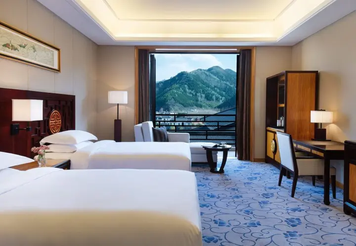 Синьчжоу: Wutai Mountain Marriott Hotel