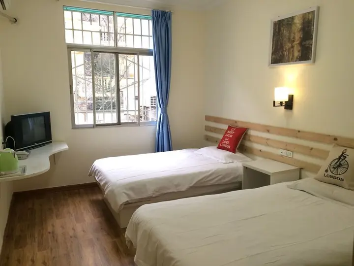 Сиань: Rainbow Youth Inn (Xi'an Bell and Drum Tower City Wall branch)