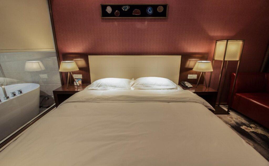 Шэньчжэнь: Milton Hotel