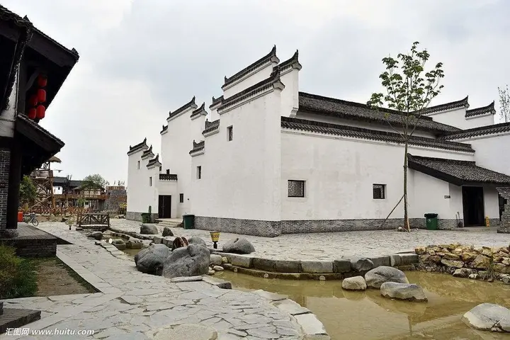 Хуаншань: Huangshan Castle In The Sky Hotel