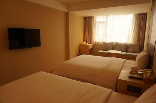 Чэнду: JI Hotel Chengdu Hongxing Bridge Subway Station