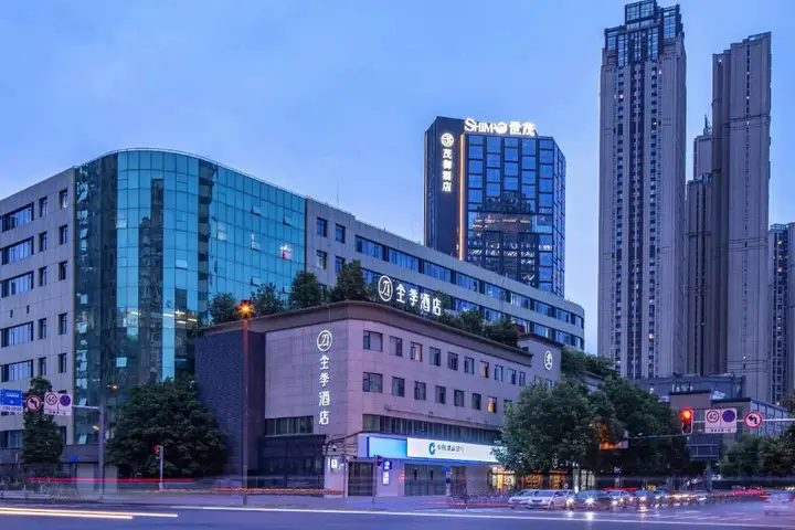 JI Hotel Chengdu Hongxing Bridge Subway Station — фото 4