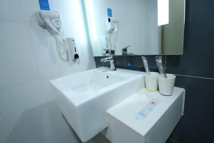 Цзинань: Hanting Express Jinan High-Tech District Fenghuang Road