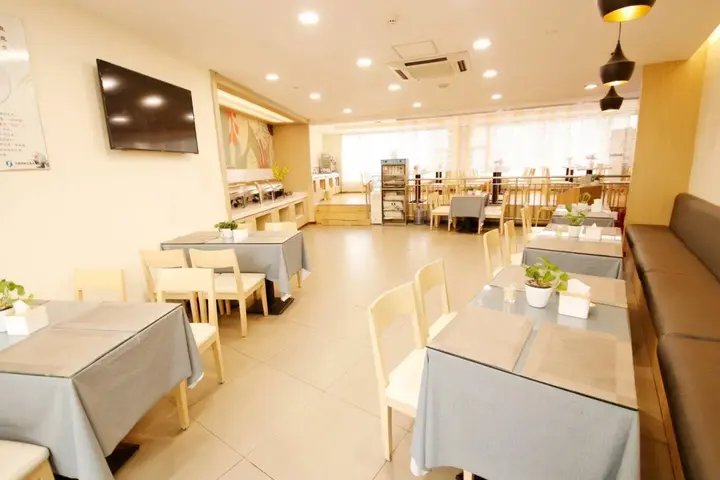 Цзинань: Hanting Express Jinan High-Tech District Fenghuang Road