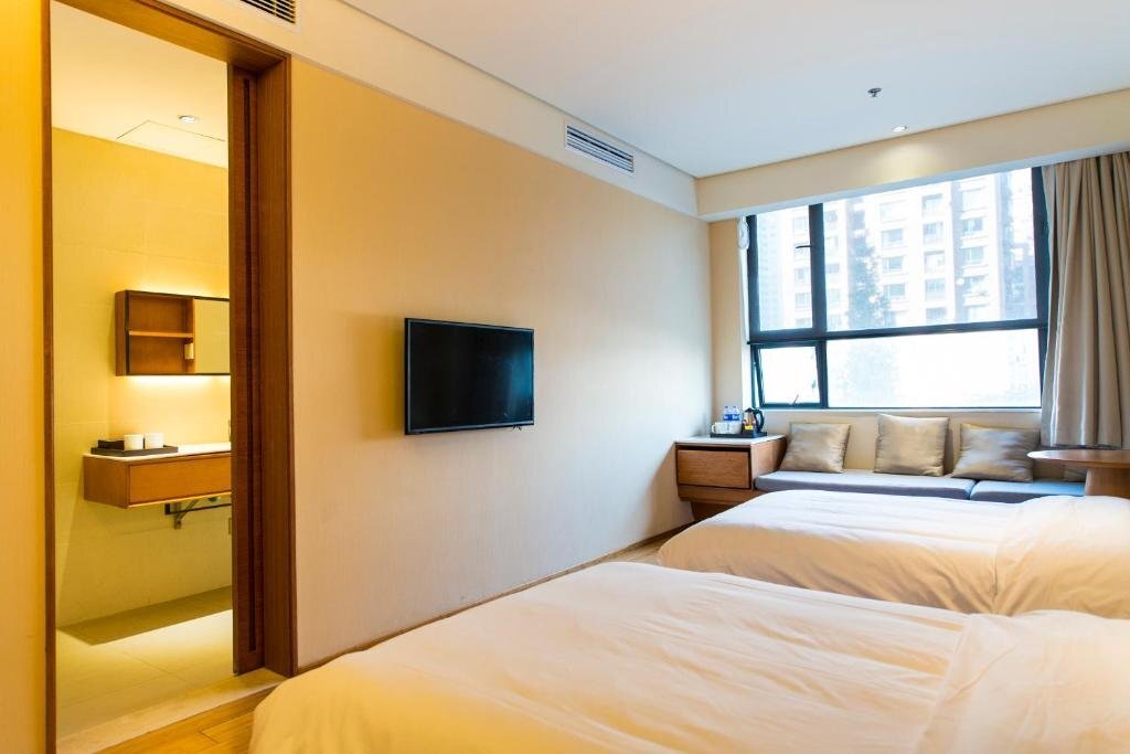 Нанкин: Ji Hotel (Nanjing Chaotian Palace)