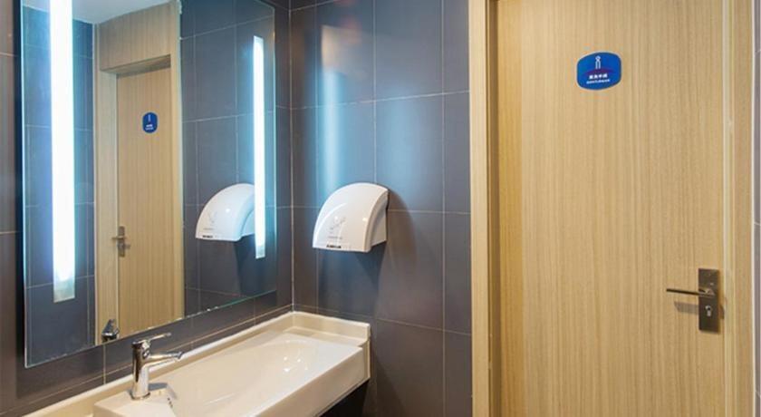 Сяньян: Hanting Express Xianyang West Minsheng Road