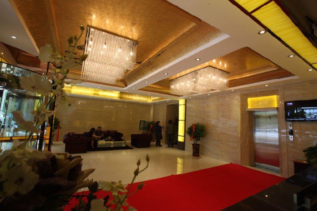 Синин: Elan Xining Wanfujing Central