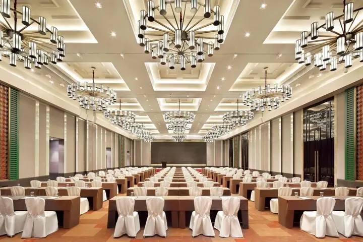 Чэнду: Four Points by Sheraton Chengdu, Anren
