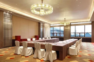 Чэнду: Four Points by Sheraton Chengdu, Anren
