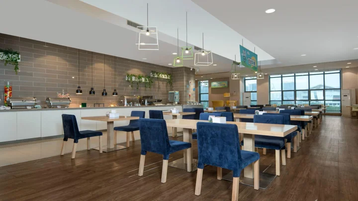 Чунцин: Holiday Inn Chongqing University Town