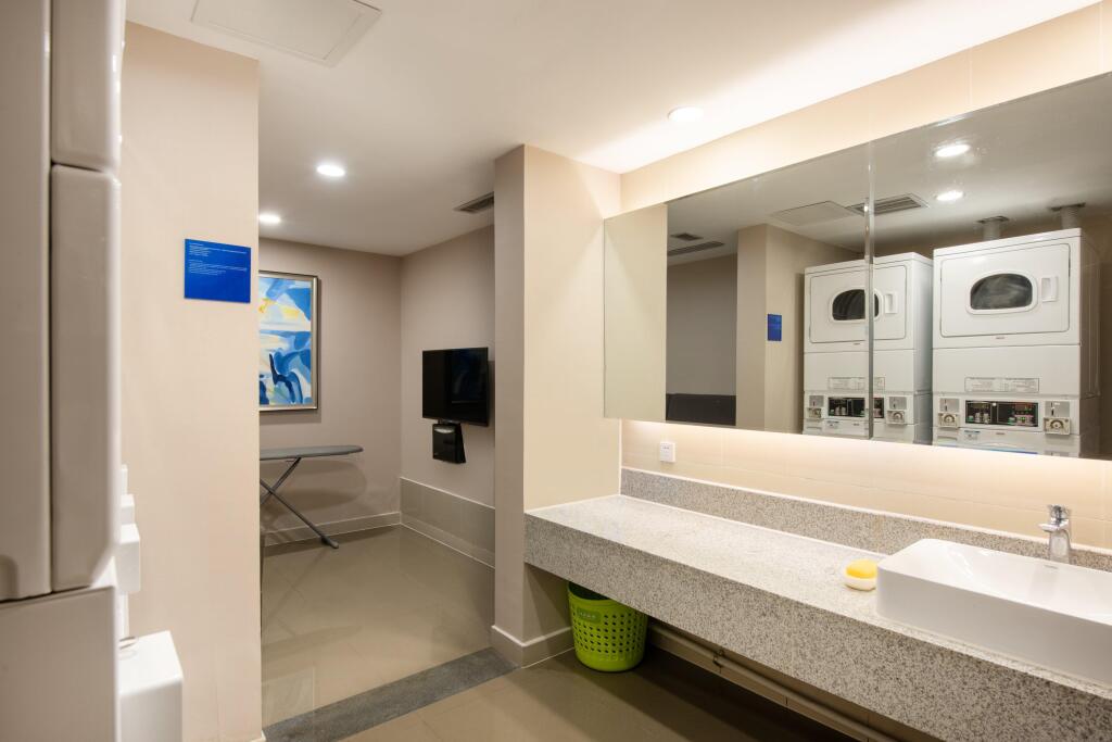 Чунцин: Holiday Inn Chongqing University Town