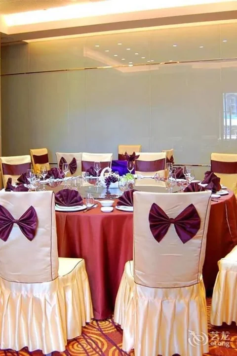 Ичан: Peninsula Hotel Yichang