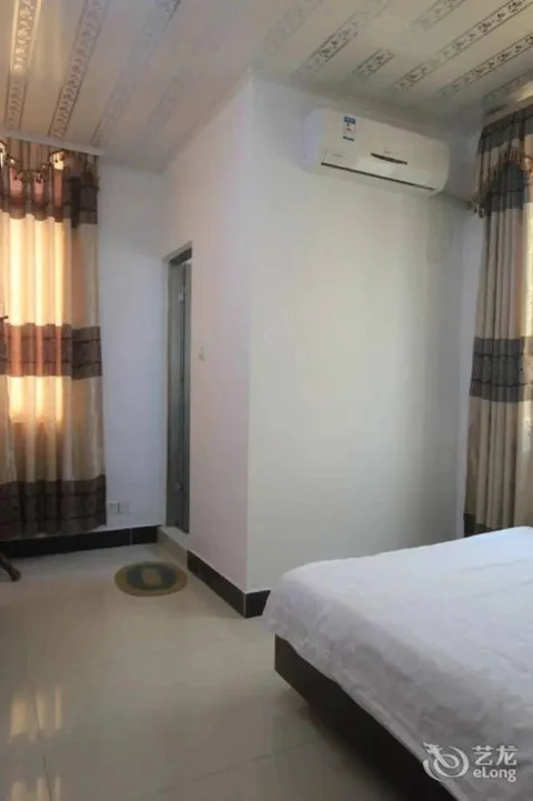 Янгиианг: Yangjing Hailing Island Longhao Hotel