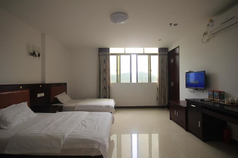 Янгиианг: Yangjing Hailing Island Longhao Hotel