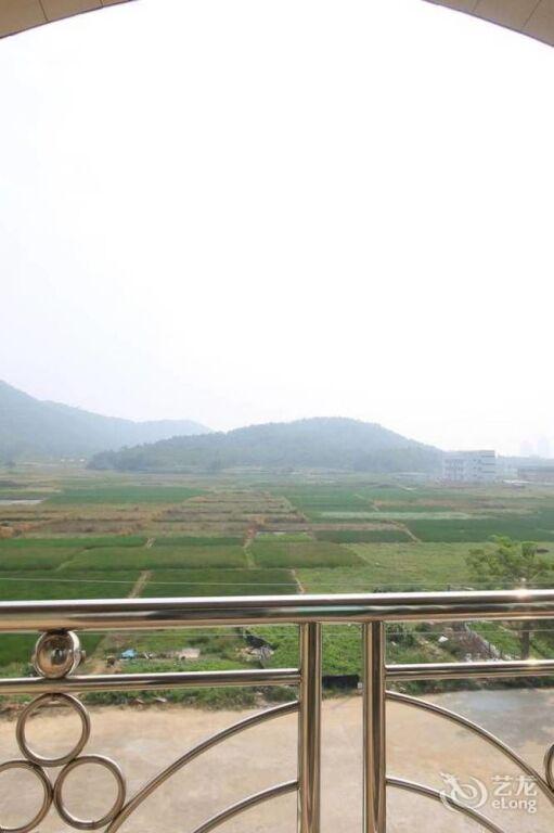 Янгиианг: Yangjing Hailing Island Longhao Hotel
