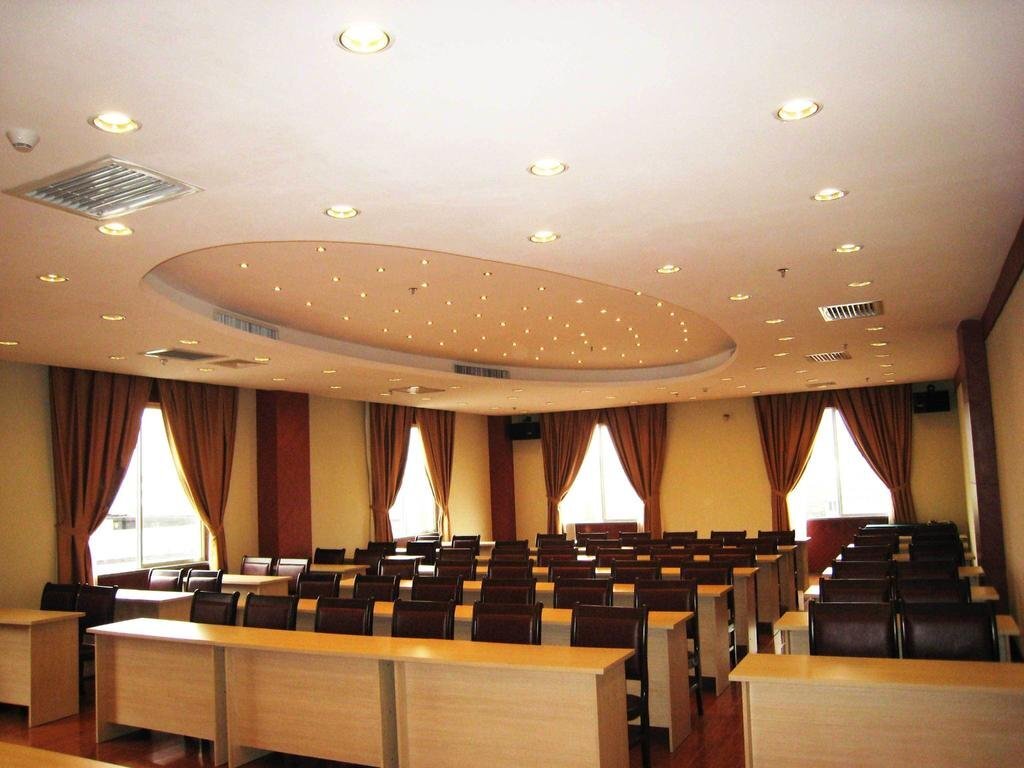 Цзюцзян: Jiujiang Huaqi Holiday Hotel