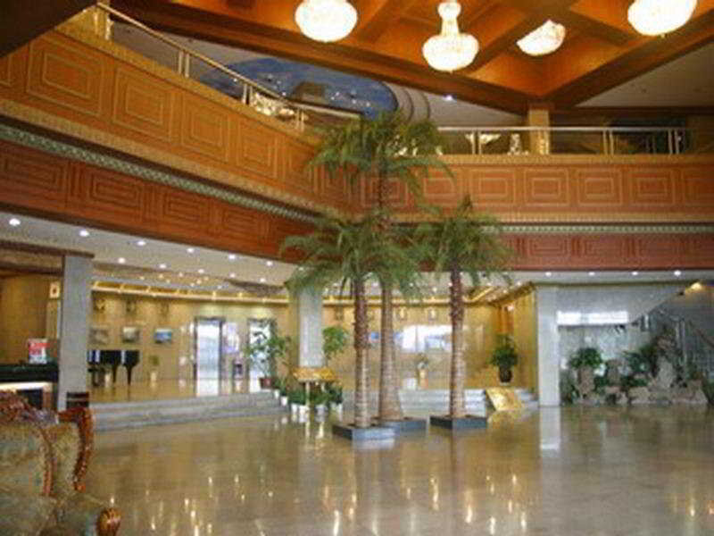Ичан: Pinghu Hotel Yichang