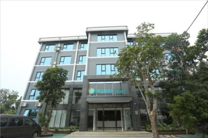 Бэйхай: City Comfort Inn Beihai Weizhou Island