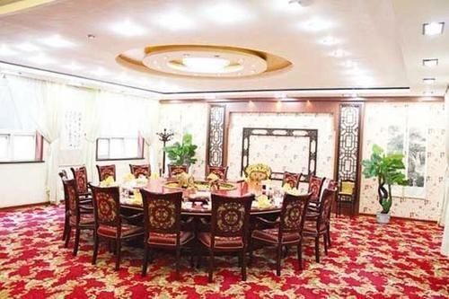 Цзиньчжун: Tuke China Light Hotel