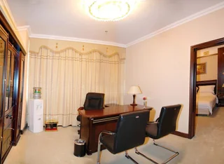 Чжэнчжоу: Peak Hotel